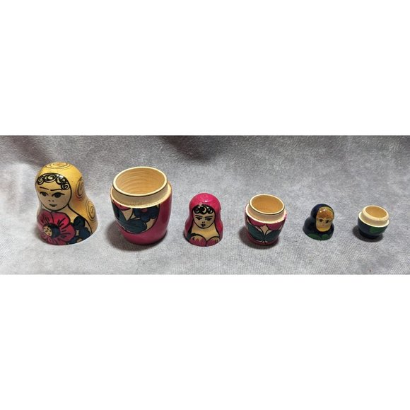 Traditional Hand Painted Russian Wooden Nesting Dolls - Picture 14 of 14